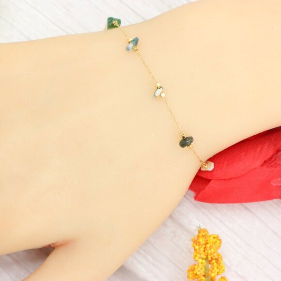 "Trendy Handmade Bracelet – A Thoughtful Gift for Girls & Women | UNVRC1491 - Picture 8 of 10